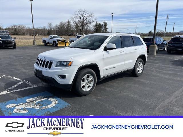 2015 Jeep Grand Cherokee Vehicle Photo in TULLY, NY 13159-3159