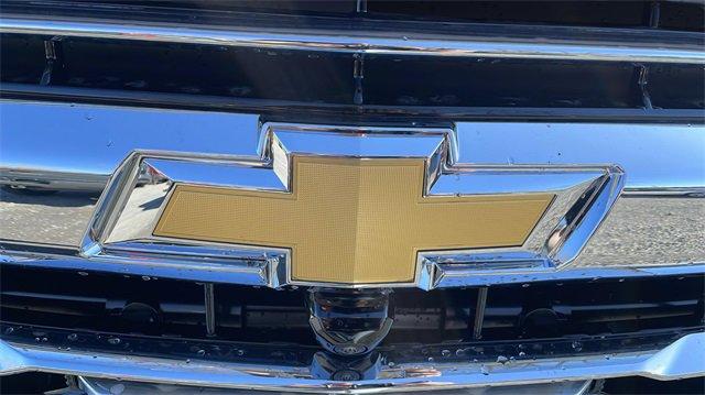 2025 Chevrolet Suburban Vehicle Photo in THOMPSONTOWN, PA 17094-9014