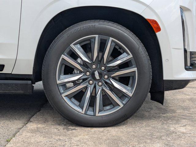 2023 Cadillac Escalade Vehicle Photo in BRUNSWICK, GA 31525-1881