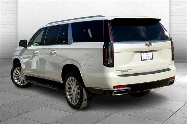 2023 Cadillac Escalade ESV Vehicle Photo in KANSAS CITY, MO 64114-4545
