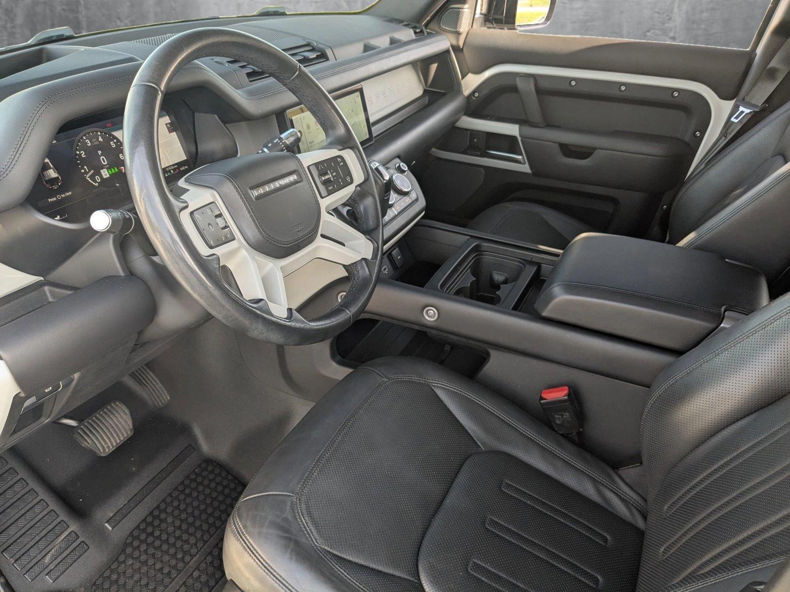 2020 Land Rover Defender Vehicle Photo in Cockeysville, MD 21030