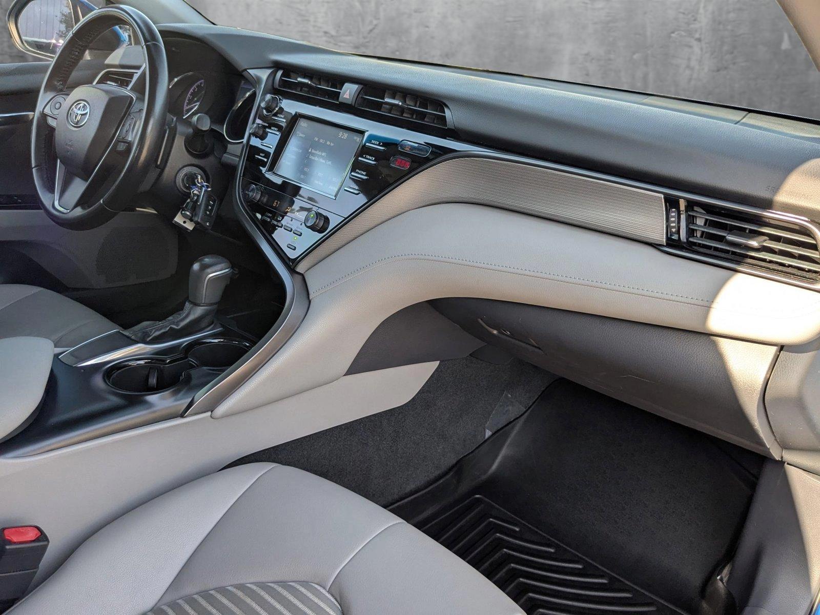 2019 Toyota Camry Vehicle Photo in St. Petersburg, FL 33713