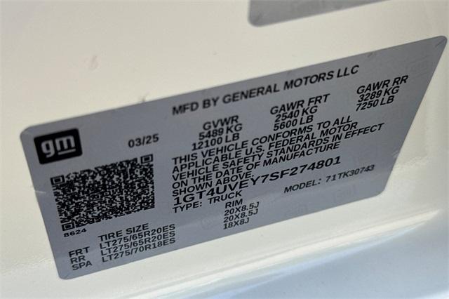 2025 GMC Sierra 3500 HD Vehicle Photo in ELK GROVE, CA 95757-8703