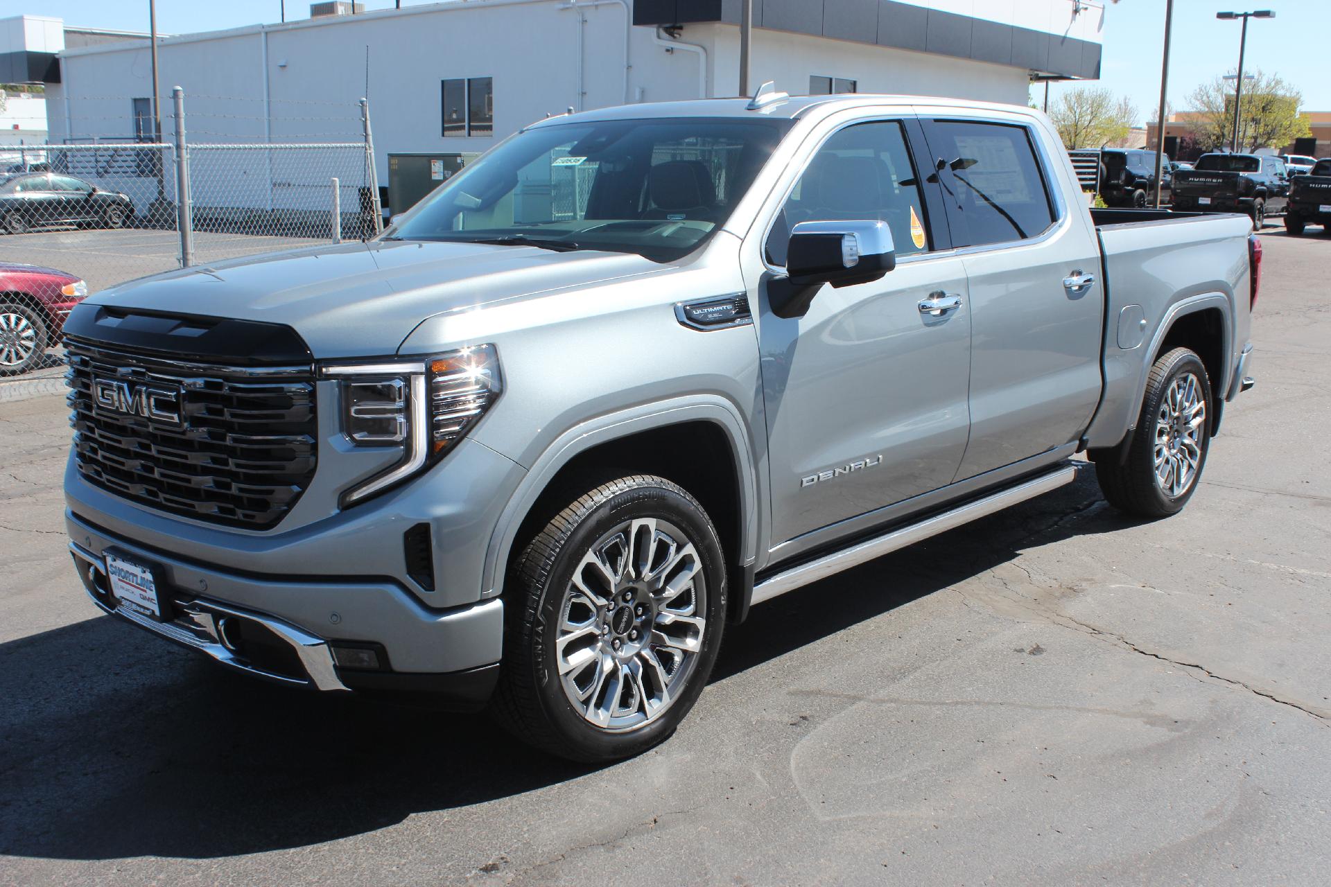 2025 GMC Sierra 1500 Vehicle Photo in AURORA, CO 80012-4011