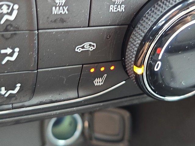2024 Buick Encore GX Vehicle Photo in Pleasant Hills, PA 15236