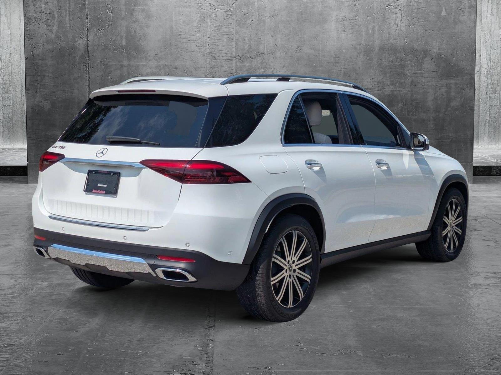 2025 Mercedes-Benz GLE Vehicle Photo in Sarasota, FL 34231