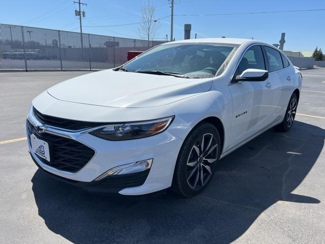 2025 Chevrolet Malibu Vehicle Photo in GREEN BAY, WI 54304-5303