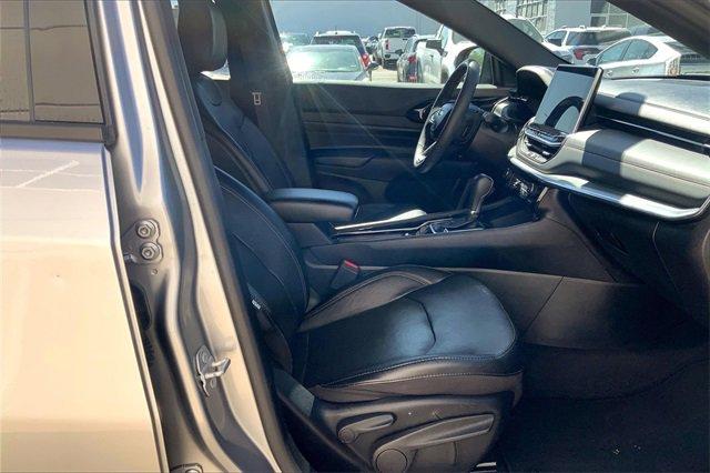 2023 Jeep Compass Vehicle Photo in TOPEKA, KS 66609-0000