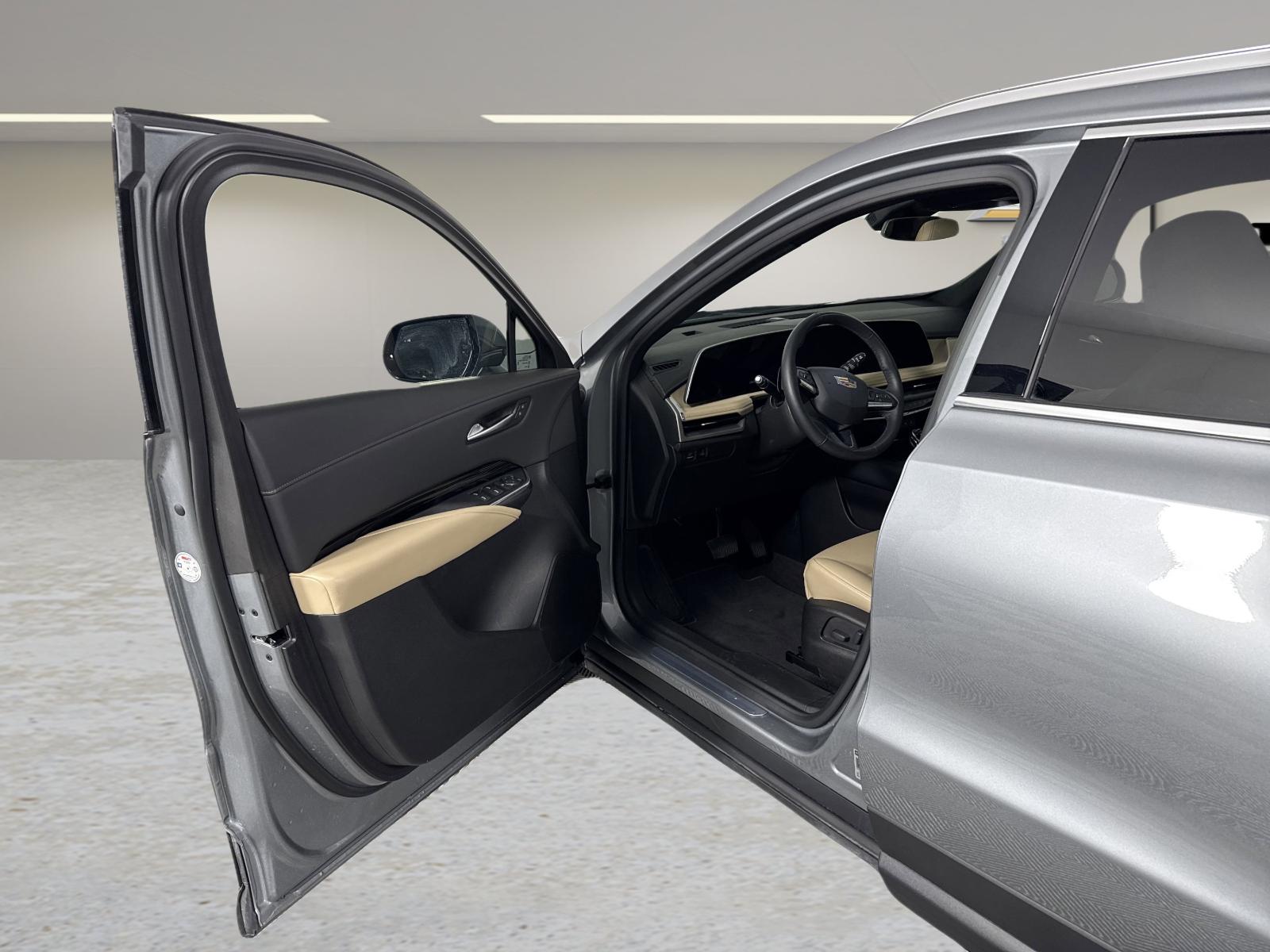 2024 Cadillac XT4 Vehicle Photo in GEORGETOWN, TX 78626-7508