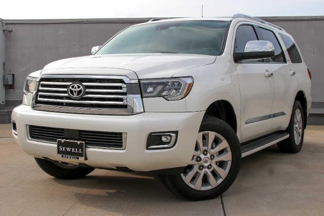 2020 Toyota Sequoia Vehicle Photo in SUGAR LAND, TX 77478