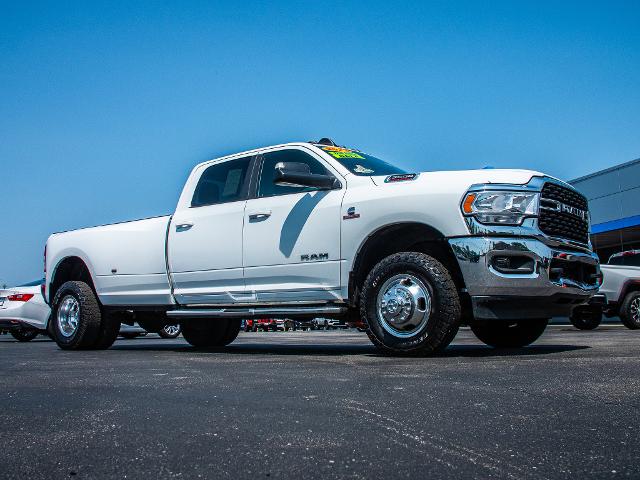 2022 Ram 3500 Vehicle Photo in MADISON, IN 47250-1611