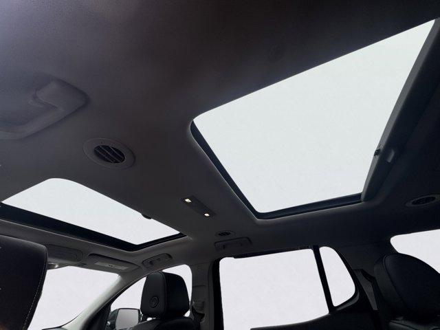 2023 GMC Acadia Vehicle Photo in LEOMINSTER, MA 01453-2952