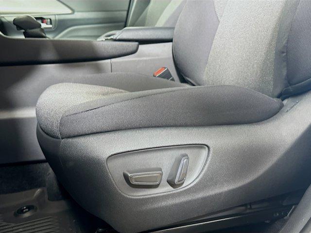 2025 Toyota Grand Highlander Vehicle Photo in Flemington, NJ 08822