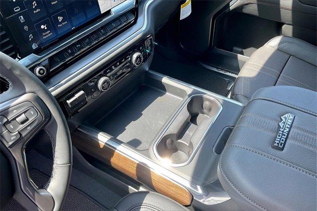 2025 Chevrolet Silverado 2500 HD Vehicle Photo in INDEPENDENCE, MO 64055-1314
