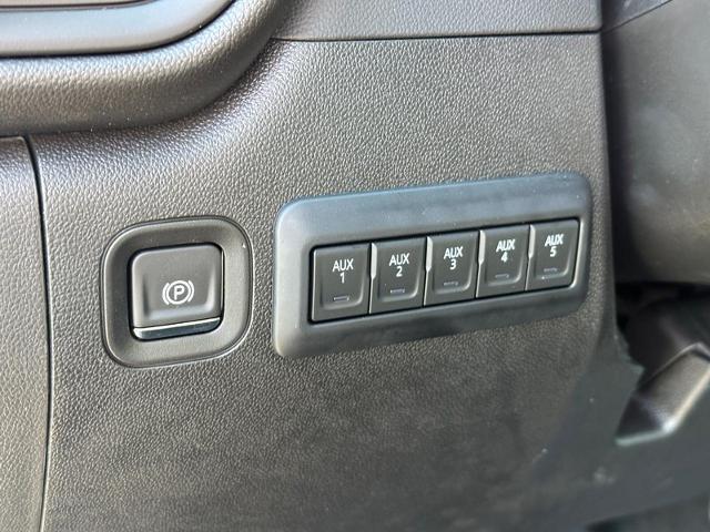 2025 GMC Sierra 2500 HD Vehicle Photo in COLUMBIA, MO 65203-3903