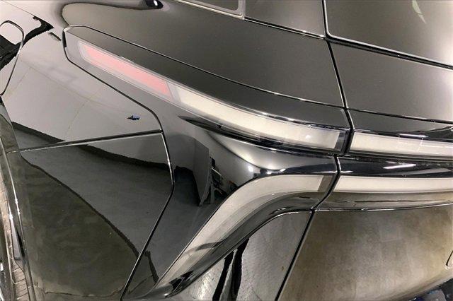 2024 Chevrolet Traverse Vehicle Photo in TOPEKA, KS 66609-0000