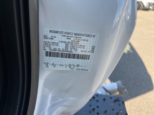 2025 Ford F-750SD Vehicle Photo in Webster, MA 01570-1415