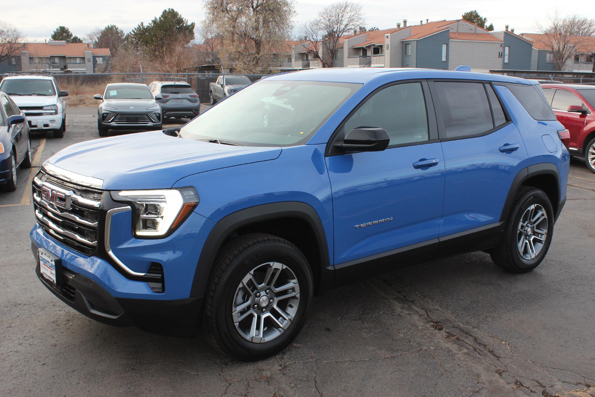 2025 GMC Terrain Vehicle Photo in AURORA, CO 80012-4011