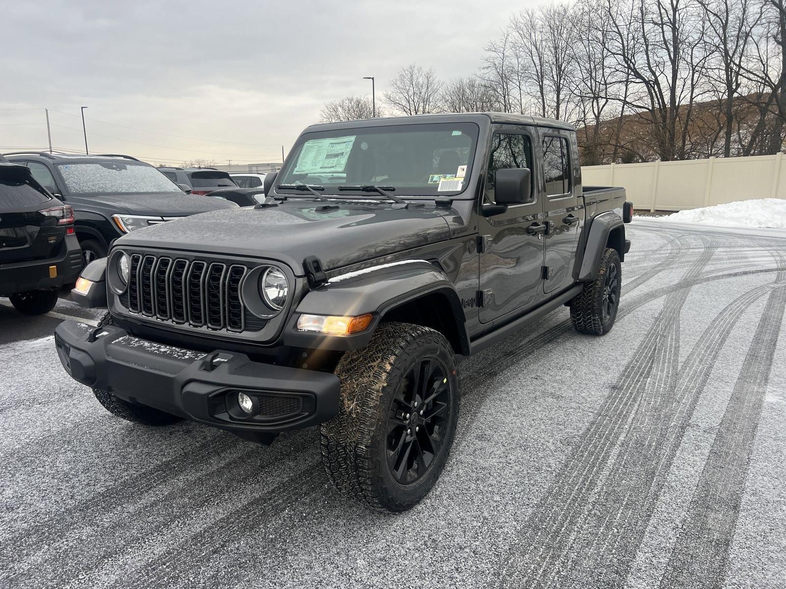 2025 Jeep Gladiator Vehicle Photo in Mechanicsburg, PA 17050-1707