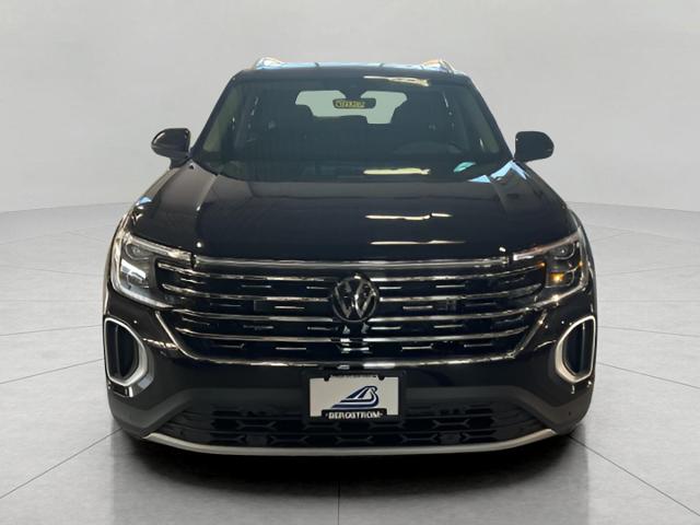 2025 Volkswagen Atlas Vehicle Photo in Oshkosh, WI 54904