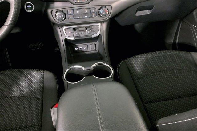 2024 GMC Terrain Vehicle Photo in KANSAS CITY, MO 64114-4502