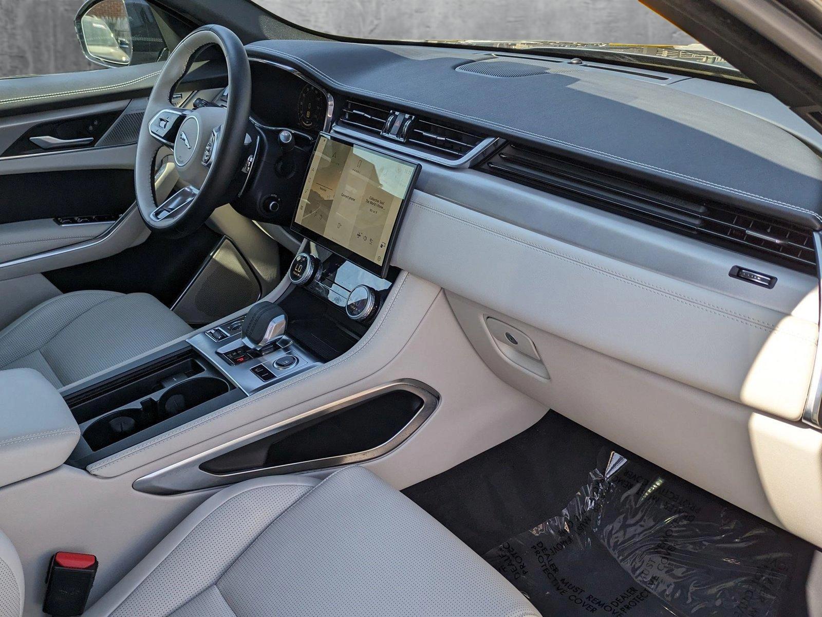 2025 Jaguar F-PACE Vehicle Photo in Bethesda, MD 20852
