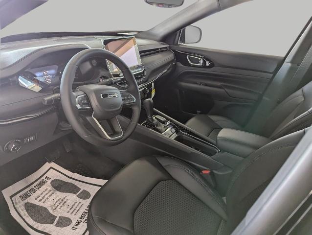 2025 Jeep Compass Vehicle Photo in Oshkosh, WI 54901