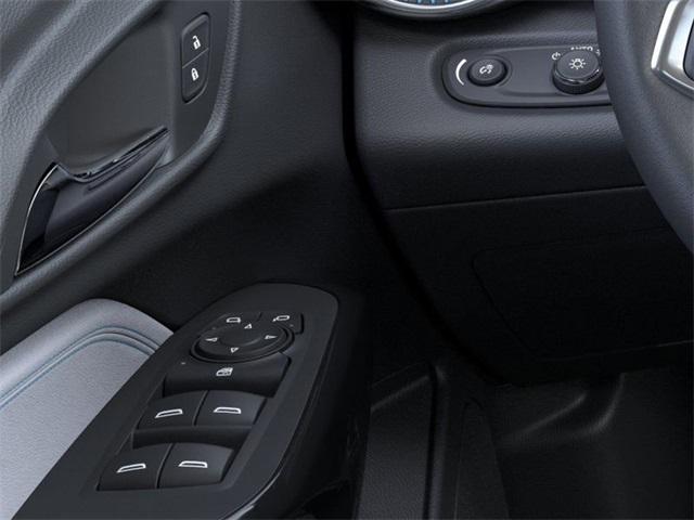 2025 Chevrolet Trax Vehicle Photo in ENGLEWOOD, CO 80113-6708