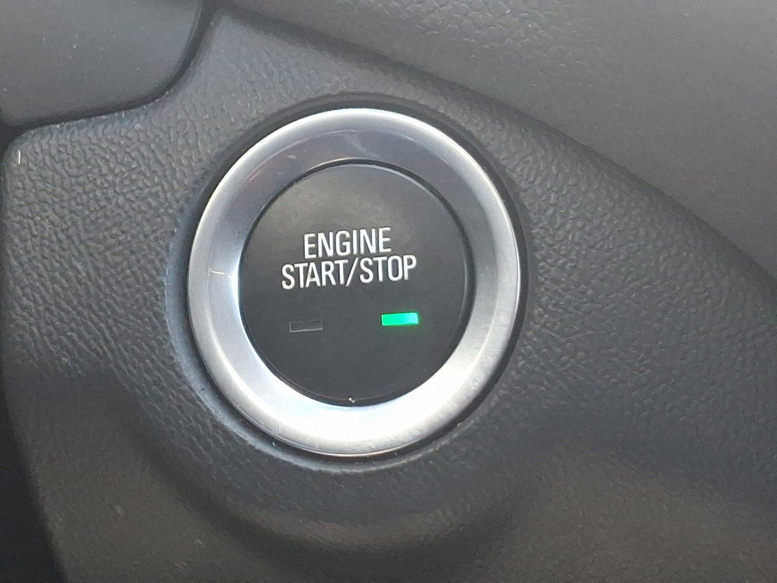 2021 Chevrolet Equinox Vehicle Photo in Trevose, PA 19053