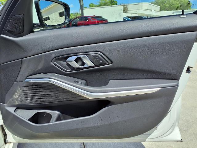 2024 BMW 3 Series Vehicle Photo in TAMPA, FL 33612-3404