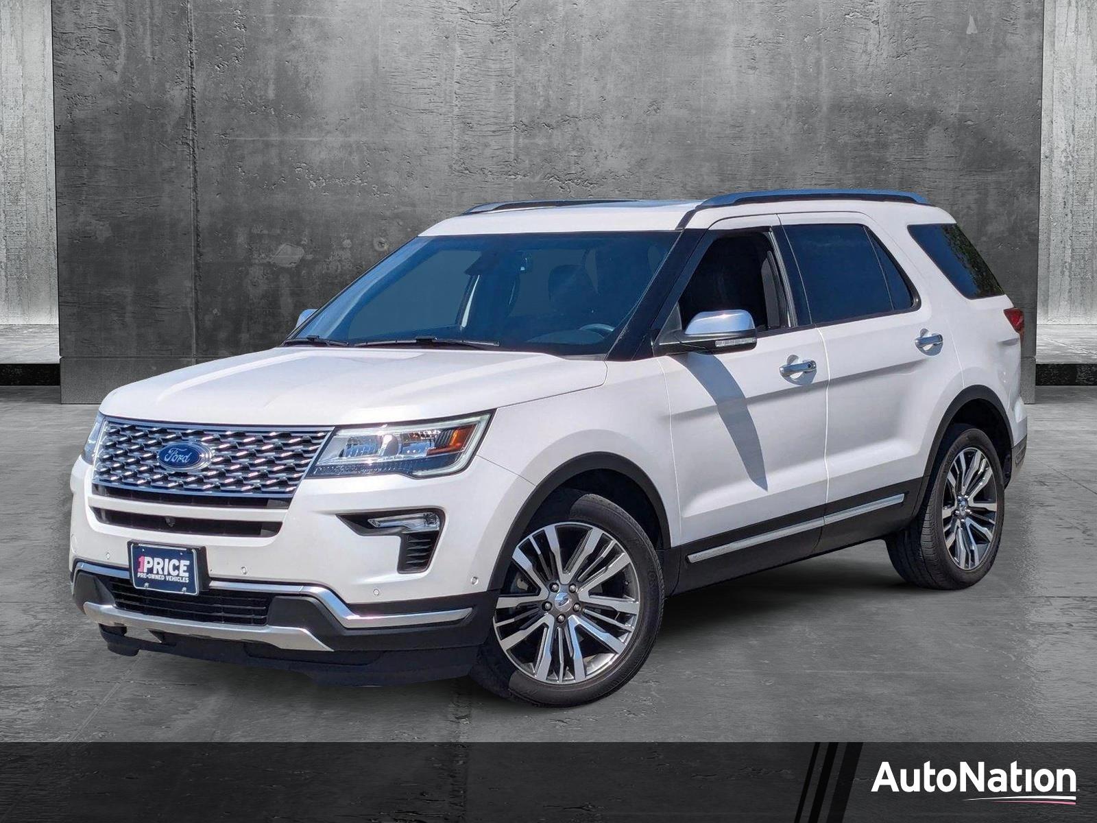 2018 Ford Explorer Vehicle Photo in Valencia, CA 91355
