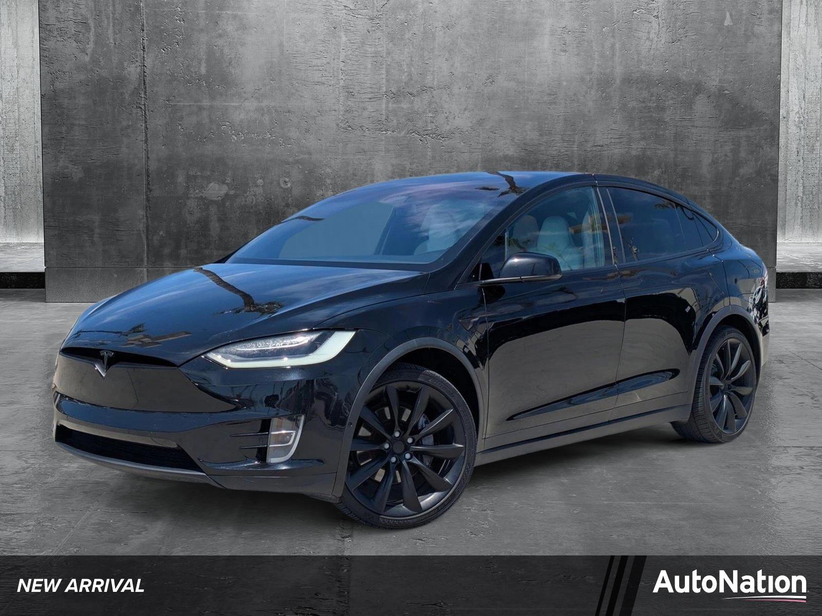 2018 Tesla Model X Vehicle Photo in Tustin, CA 92782