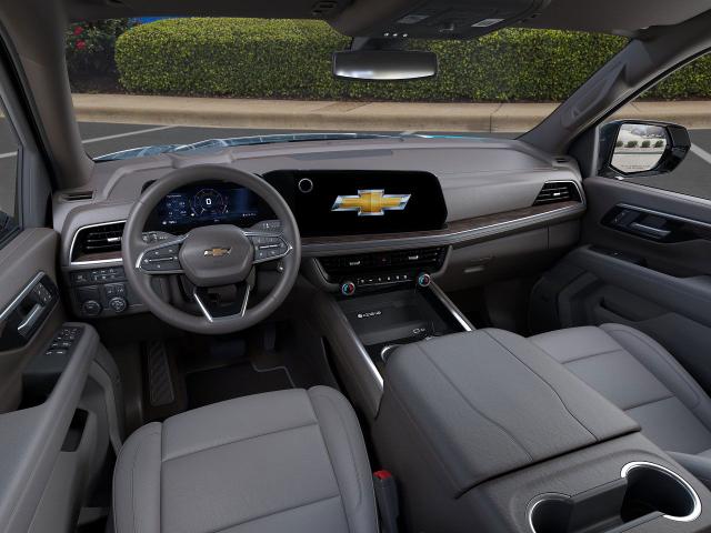 2025 Chevrolet Suburban Vehicle Photo in GEORGETOWN, TX 78626-7508