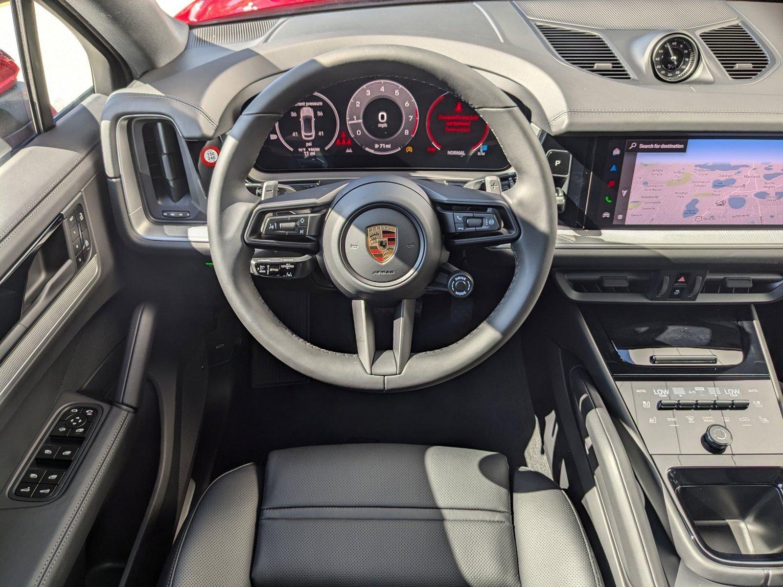 2024 Porsche Cayenne Vehicle Photo in Maitland, FL 32751