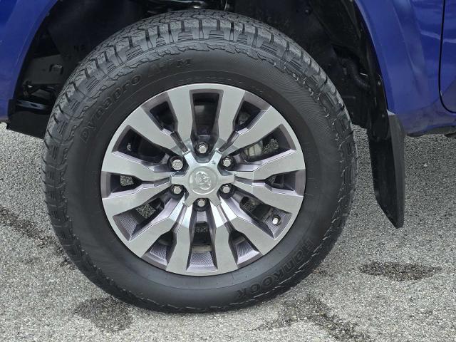 2023 Toyota Tacoma 4WD Vehicle Photo in DENTON, TX 76210-9321
