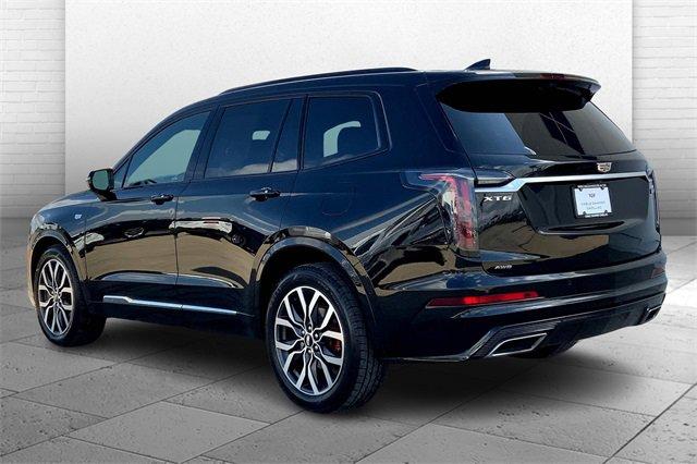 2024 Cadillac XT6 Vehicle Photo in TOPEKA, KS 66609-0000
