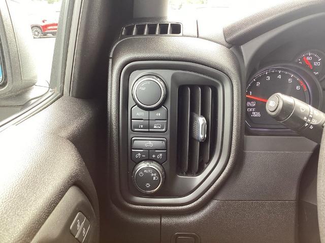 2022 Chevrolet Silverado 1500 Vehicle Photo in GARDNER, MA 01440-3110