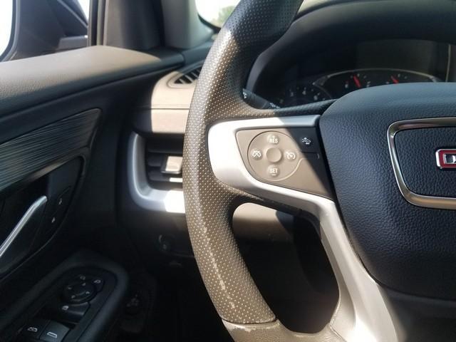 2022 GMC Terrain Vehicle Photo in ELYRIA, OH 44035-6349