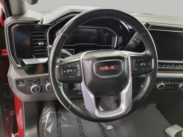 2023 GMC Sierra 1500 Vehicle Photo in NEENAH, WI 54956-2243