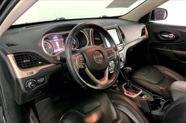 2017 Jeep Cherokee Vehicle Photo in Lees Summit, MO 64086