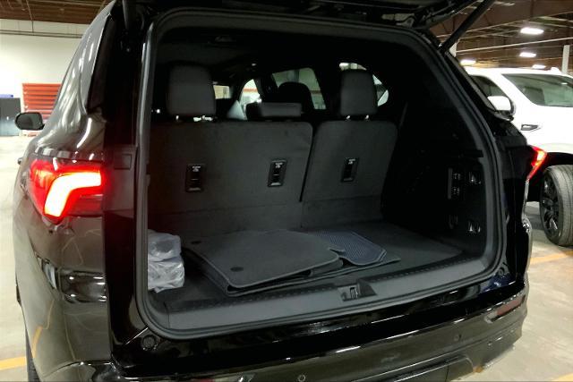 2025 Buick Enclave Vehicle Photo in KANSAS CITY, MO 64114-4545