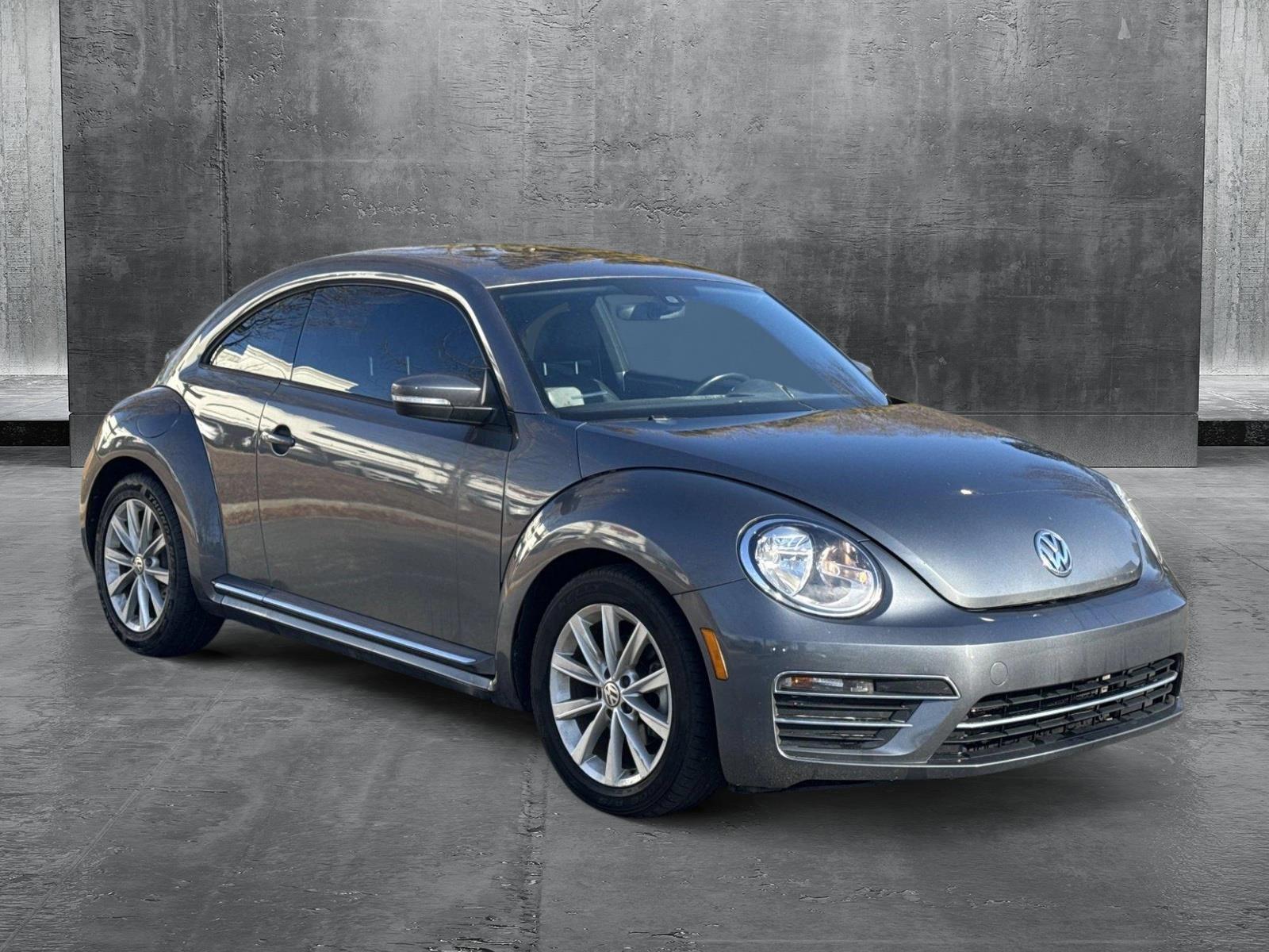 2017 Volkswagen Beetle Vehicle Photo in MEMPHIS, TN 38115-1503