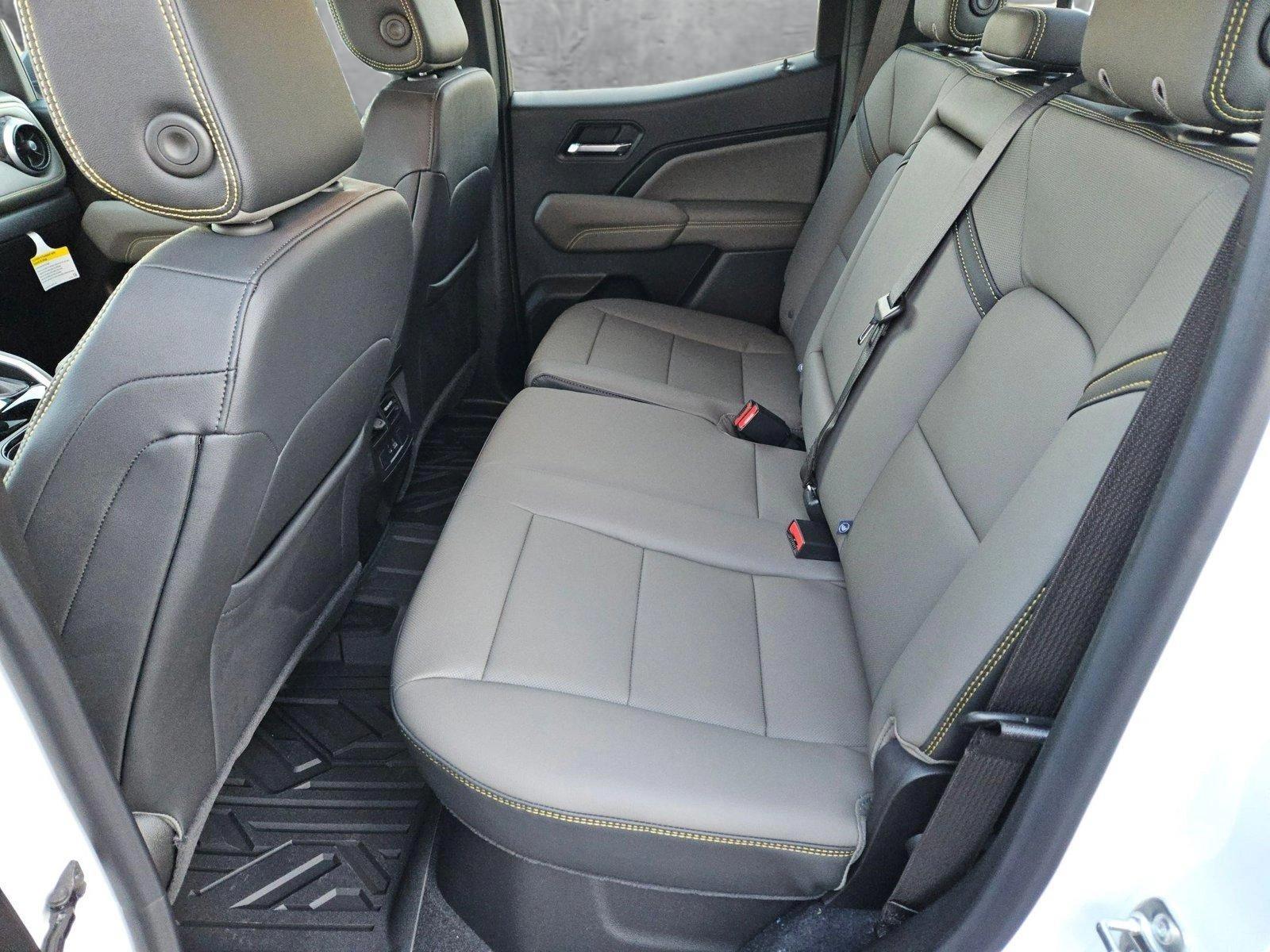 2025 Chevrolet Colorado Vehicle Photo in MESA, AZ 85206-4395