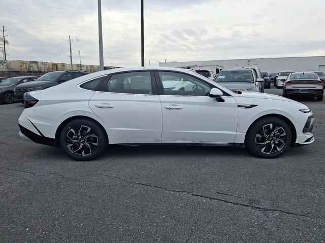 2025 Hyundai SONATA Vehicle Photo in Harrisburg, PA 17111