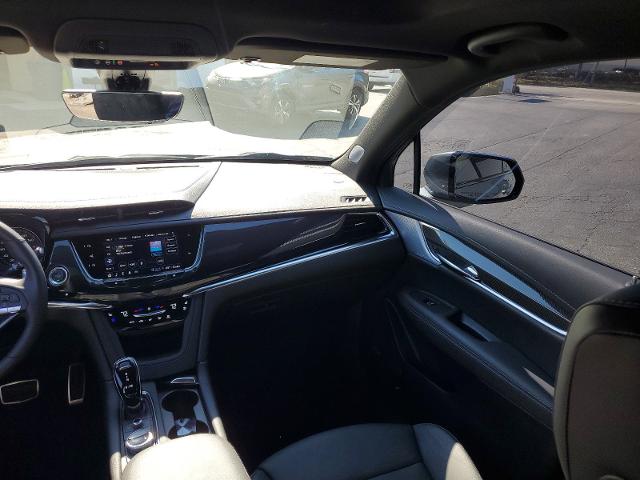 2024 Cadillac XT6 Vehicle Photo in POMPANO BEACH, FL 33064-7091