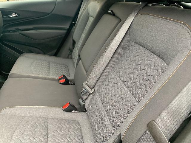 2022 Chevrolet Equinox Vehicle Photo in MOON TOWNSHIP, PA 15108-2571