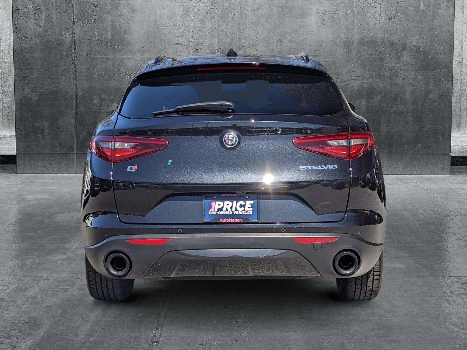 2022 Alfa Romeo Stelvio Vehicle Photo in Cockeysville, MD 21030