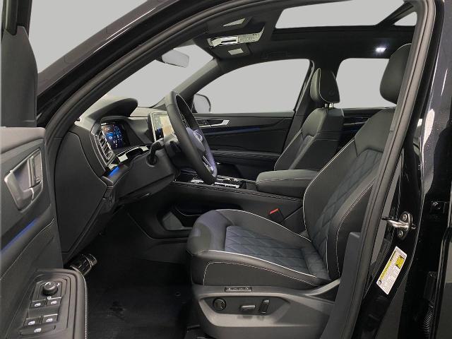 2025 Volkswagen Atlas Cross Sport Vehicle Photo in Appleton, WI 54913