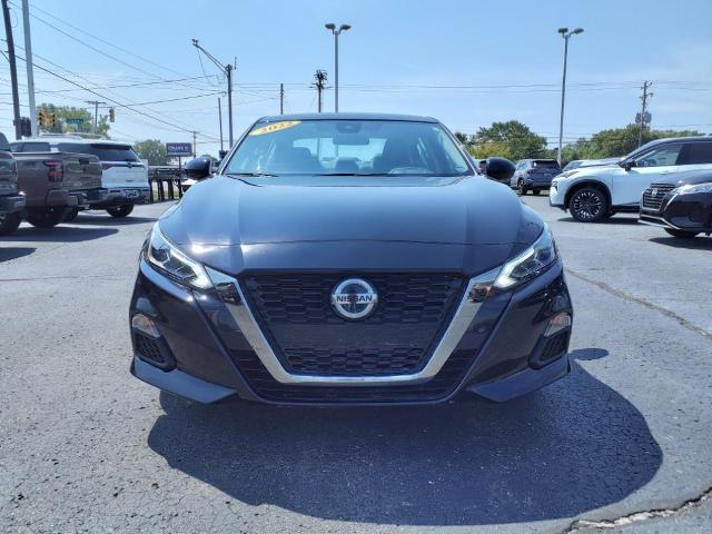 Used 2022 Nissan Altima SR with VIN 1N4BL4CV4NN406121 for sale in Monroe, MI