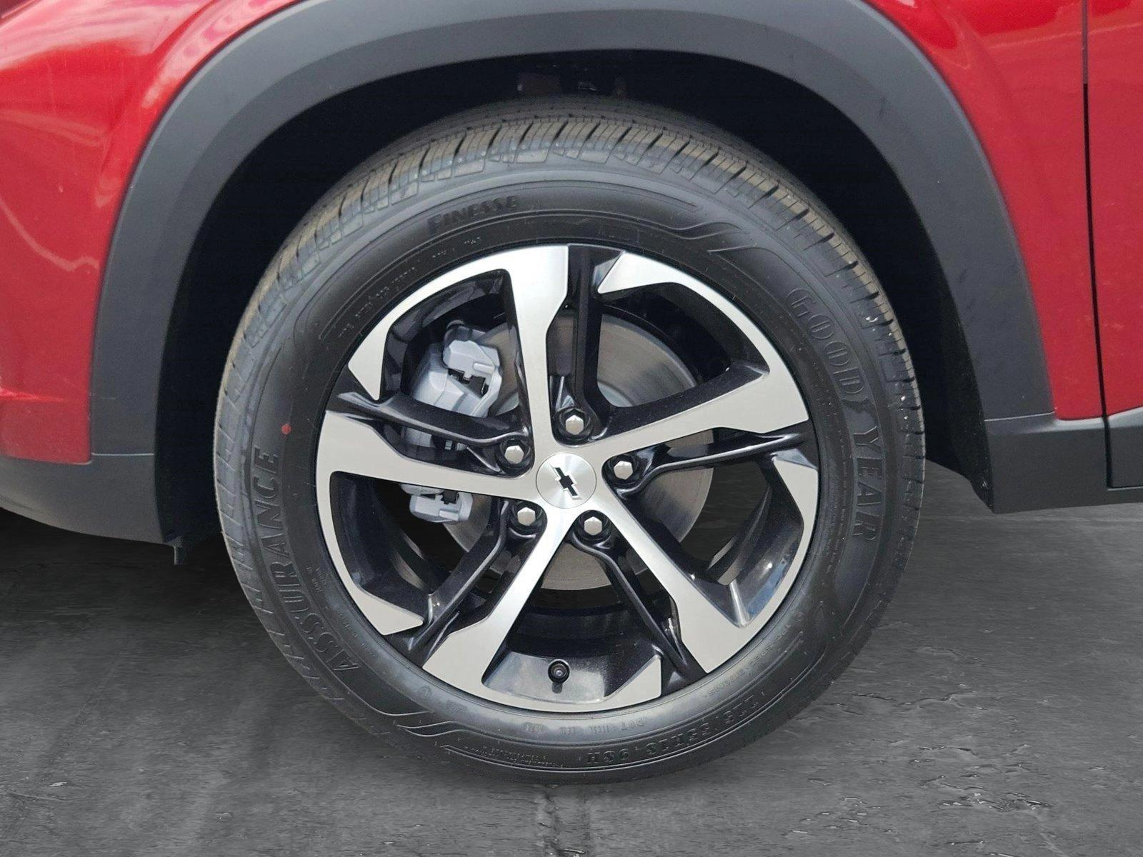 2025 Chevrolet Trax Vehicle Photo in MESA, AZ 85206-4395